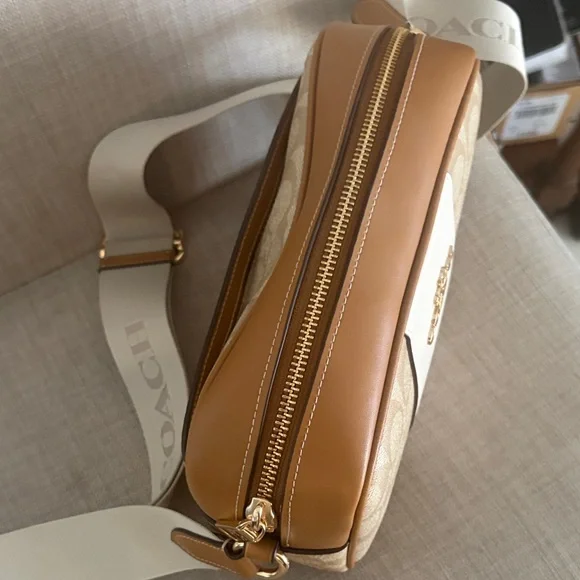 Coach Jamie Camera Bag Signature Canvas Stripe Beige White Like New + Dust Bag - Picture 6 of 9